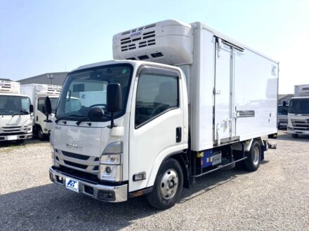 エルフ 3t標準ロング冷凍車