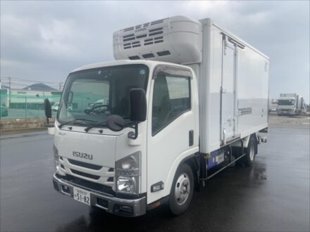 エルフ　3ｔ標準ロング冷凍車