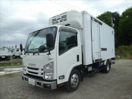 エルフ 3t標準ロング冷凍車