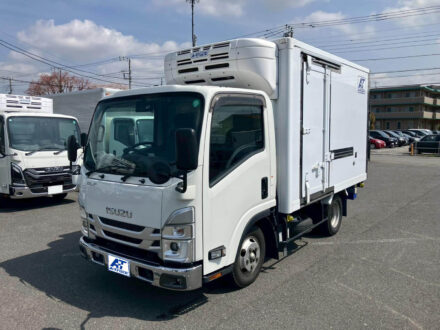 エルフ 2tショート冷凍車