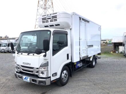 エルフ 3t標準ロング冷凍車